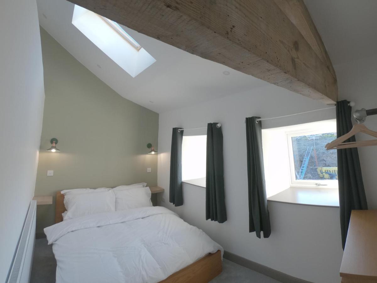 Unique Barn Conversion In Saddleworth Oldham Eksteriør bilde